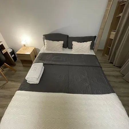 Privatunterkunft Agreable Menucourt